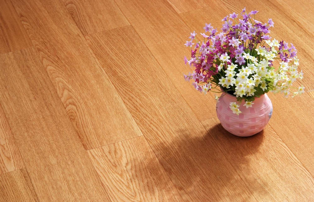 木地板好还是瓷砖好