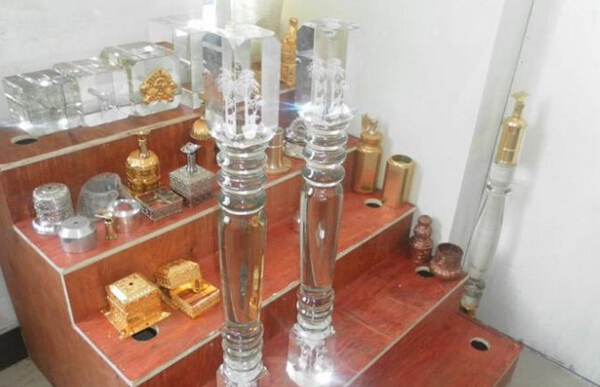 哪种水晶楼梯立柱价格实惠