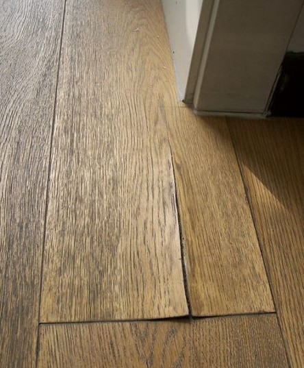 地板开裂有哪些原因