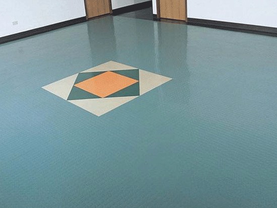 家用塑胶地板合适吗