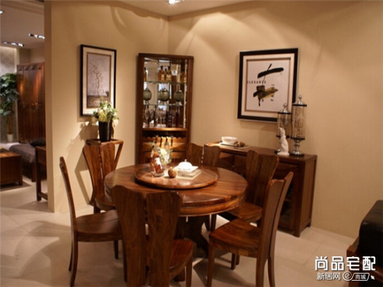 红木折叠餐桌  实用美观兼得