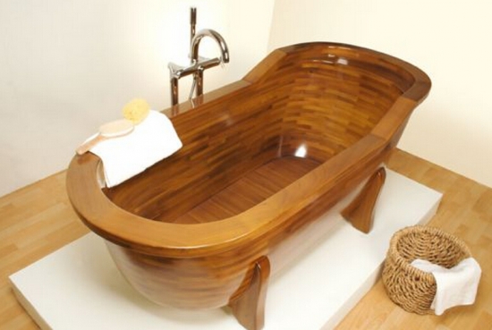 什么是木浴缸木浴缸有哪些优点，不同材质的浴缸有哪些优点与缺点