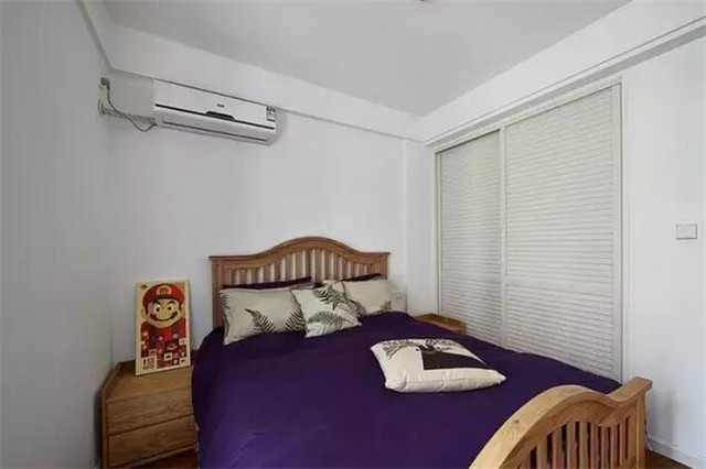 Image title