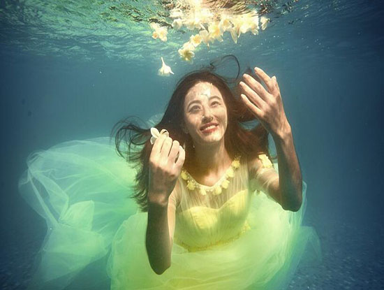 水下婚纱照在哪里有 水下婚纱照在哪里有