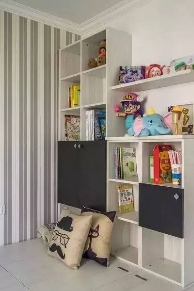 Image title