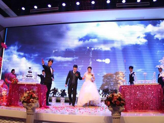 婚庆司仪多少钱