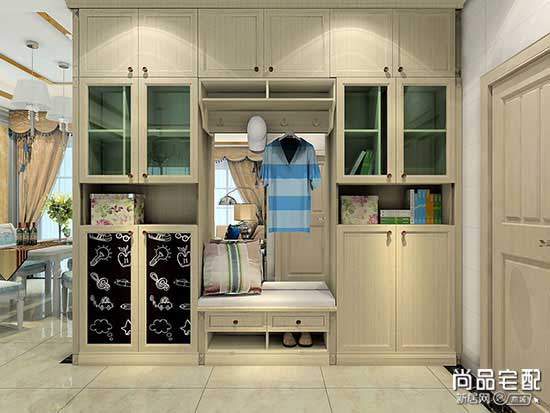 进门玄关鞋柜