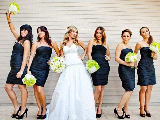 伴娘礼服挑选 伴娘礼服挑选