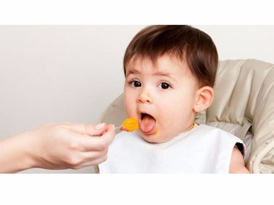 宝宝六个月如何吃辅食