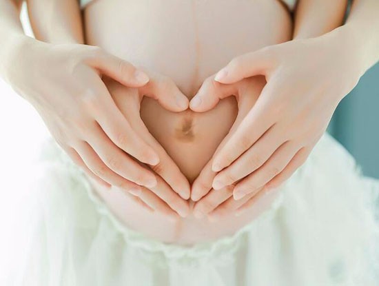 孕晚期宝宝偏小吃什么